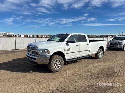 2015 Ram 3500 Laramie 4x4 Crew Cab Pickup