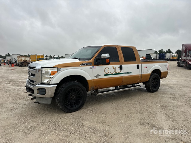 2014 Ford F-250 XLT 4x4 Crew Cab Pickup