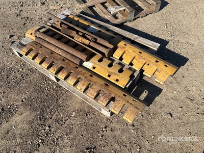 Quantity of (4) Lamier - Fits Caterpillar
