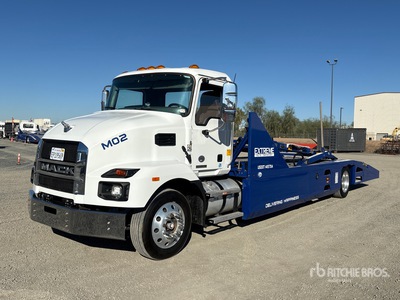 2024 Mack MD 4x2 Camión portavehiculos