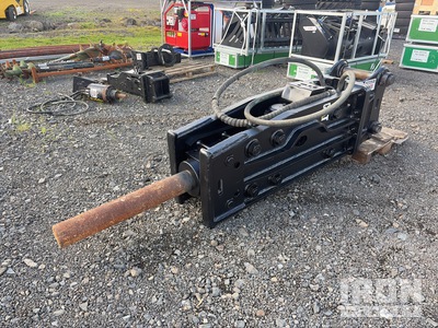 2016 Cat B20 Q/C Hydraulic Breaker