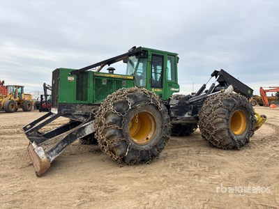 2013 John Deere 648H 4x4 Skidder