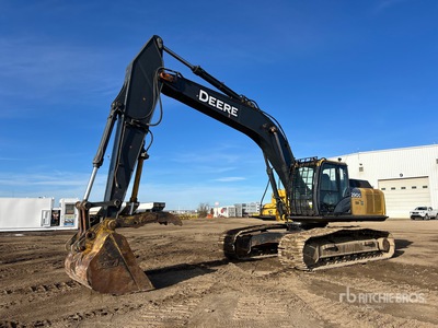2011 John Deere 290GLC 油圧ショベル