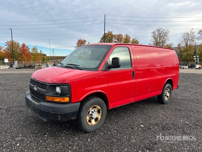 2010 Chevrolet Express 2500 Cargo Van
