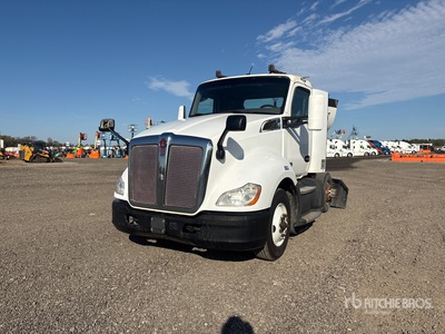 2016 Kenworth T680 4x2 S/A Day Cab Truck Tractor