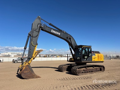 2013 John Deere 250G LC Tracked Excavator