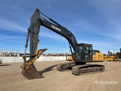 2013 John Deere 250G Tracked Excavator