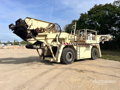 1995 Franex F392 Wheel Coating feeder Alimentateur d'Enrobe Asphalt Transfer Machine