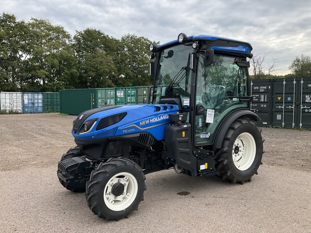 2025 New Holland T4.100N Blue Cab 4 4WD Tractor (Unused)