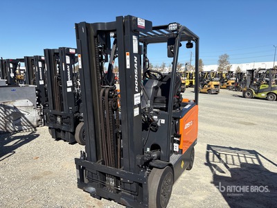 2022 Doosan BC25S-7 2500 lb Carrelli Elevatori
