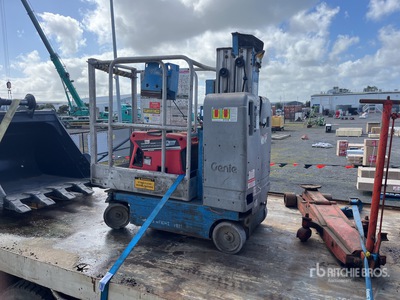 2006 Genie Telescopic Boom Lift