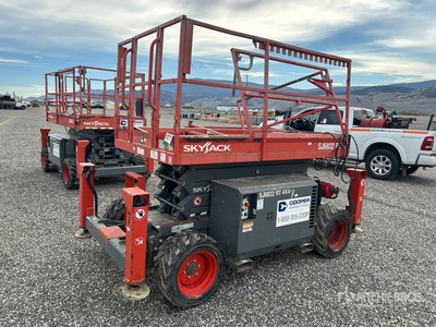 2022 Skyjack SJ6832 RT Ascenseur à ciseaux
