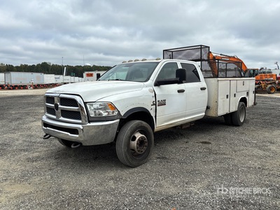 2014 Ram 4500 4x2 Crew Cab Utility Truck