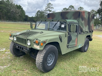 AM General M1097R1 HMMWV 2 Door Soft Top w/Truck Body