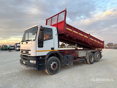 1993 Iveco Eurotech 400E34 6x2 Camion à benne tandem