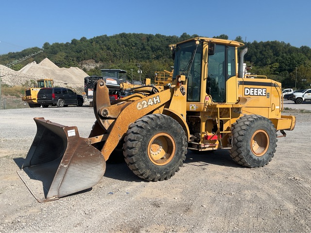 2001 John Deere 624H Wheel Loader