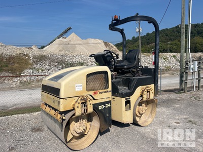 Ingersoll-Rand DD-24 Compacteur double bille