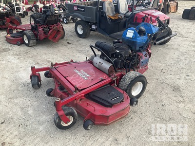 Exmark Turf Tracer Stand-On Rasenmäher