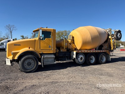2002 Kenworth T800 6x4 Camion mélangeur