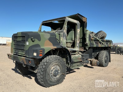 Oshkosh AMK29 MTVR 7 Ton 6x6 Dump Truck