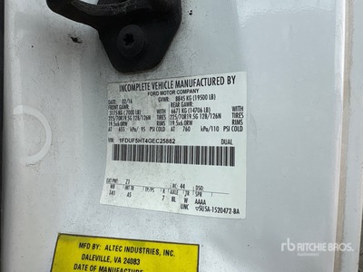 2016 Ford F-550 4x4 Camion Nacelle