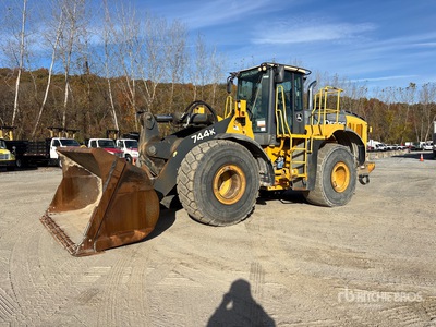 2010 John Deere 744K Wheel Loader (Inoperable)