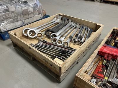 Quantity of Heavy Duty Mechanics Wrenches