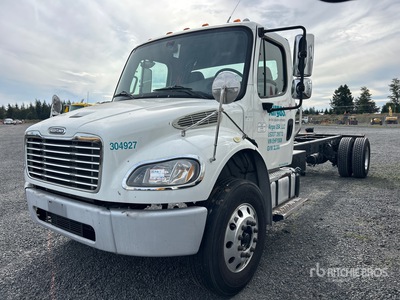 2014 Freightliner M2 106 4x2 Cab and Chassis