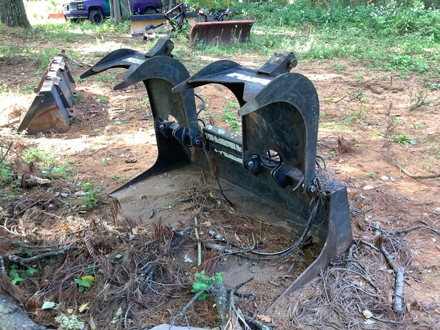 64 in Skid Steer Grapple Bucket