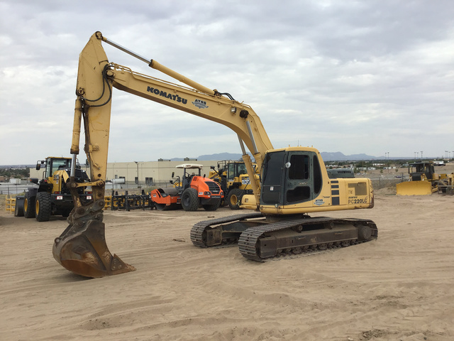 Komatsu PC220LC-6LE Track Excavator