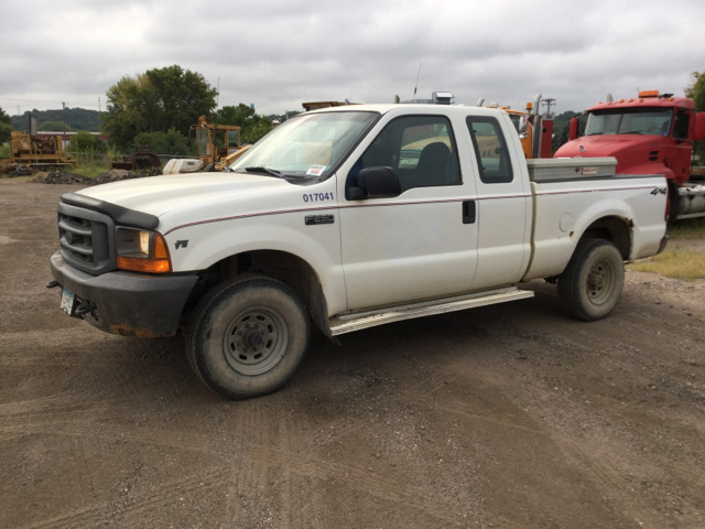 2001 Ford F-250 XL Super Duty 4x4 Extended Cab Pickup 2001 Ford F-250 XL Super Duty 4x4 Extended Cab Pickup
