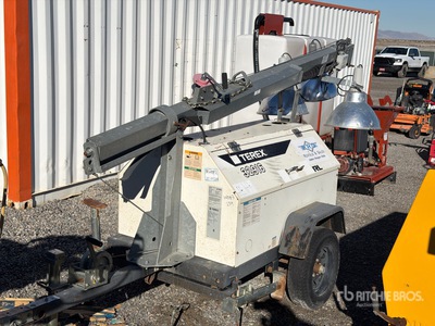 2011 Terex RL4000 6 kW Light Tower