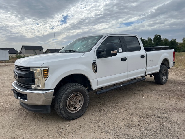 2019 Ford F-350 XL 4x4 Crew Cab Pickup
