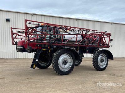 2013 Case IH Patriot 3330 100 ft 4x4 High Clearance Pulverizador Autopropulsado