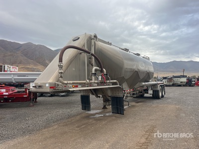2019 MAC TN1050APB 1050 cft T/A Pneumatic Bulk Trailer
