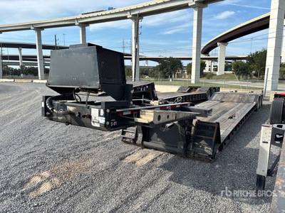 2019 Landoll 835 Tri/A Removable Gooseneck Góndola