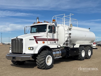 1997 Kenworth T800B 15865 L 6x4 Floater Wassertank-Lkw