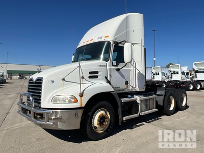 2017 Mack CXU613 6x4 Cabeza Tractora Cabina Corta