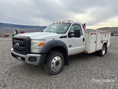 2011 Ford F-550 XL 4x4 Service Truck (Inoperable)