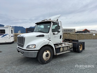2012 Freightliner 4x2 S/A Day Cab Truck Tractor