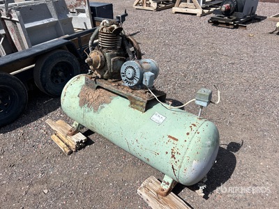 Champion OE-40-80 Skid-Mounted Compresseur à air (Inoperable)