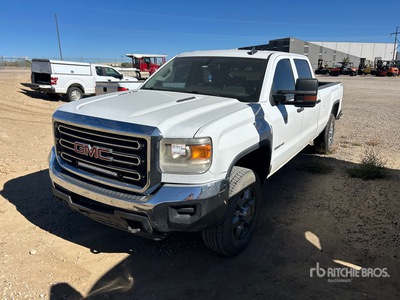 2015 GMC Sierra 2500HD 4x4 Crew Cab Pickup (Inoperable)