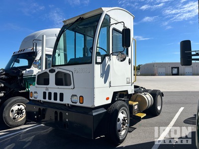 2018 Autocar ACTT42 Ciężarówka zwiadowcza (Inoperable)