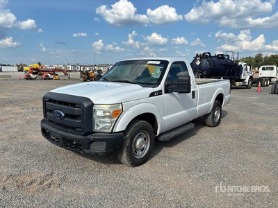 2012 Ford F-250 XL 4x2 Pick-up