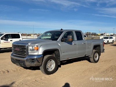 2018 GMC Sierra 2500HD SLE 4x4 Extended Cab Pickup