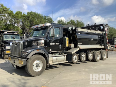 2025 Western Star 47X 14x4 Six Axle Dump Truck