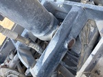 Underbody with Cylinder Pins and Bushings