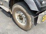 Underbody with Right Steer Tire