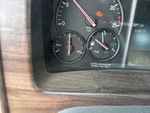 Cab with Oil Pressure