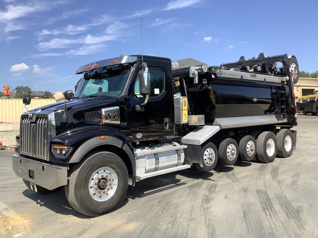 2025 Western Star 47X 14x4 Six Axle Dump Truck 2025 Western Star 47X 14x4 Six Axle Dump Truck